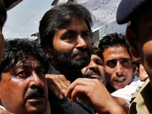 Terror funding case: separatist leader yasin malik pleads guilty before nia court