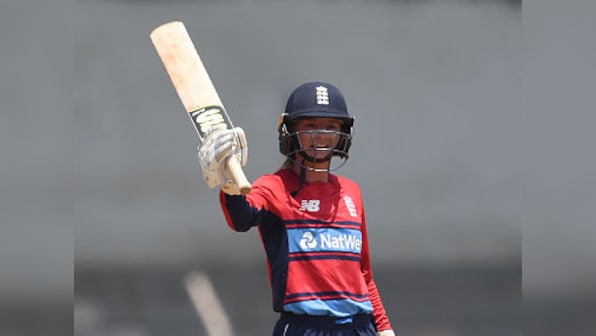 Danielle Wyatt's half-century helps England beat New Zealand to win Women's T20 Tri-series title