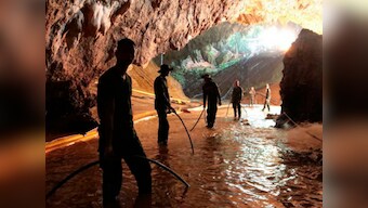 Thailand cave search: Authorities resume operation a day after rescuing four boys