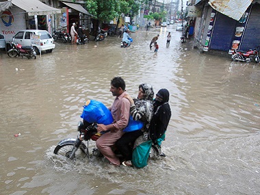 Six dead in Lahore as heavy monsoon rains lash Pakistan; people take to social media to lambast govt's poor preparation Six dead in Lahore as heavy monsoon rains lash Pakistan; people take to social media to lambast govt's poor preparation