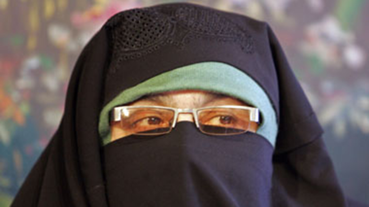 Terrorism and sedition charges framed against Kashmiri separatist Aasiya Andrabi, two others Terrorism and sedition charges framed against Kashmiri separatist Aasiya Andrabi, two others