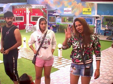 Bigg Boss Tamil 2: NSK Ramya's leadership revoked; Yaashika, Nithya, Ponnambalam, Balaji face elimination Bigg Boss Tamil 2: NSK Ramya's leadership revoked; Yaashika, Nithya, Ponnambalam, Balaji face elimination