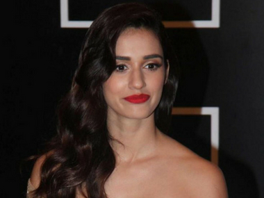 Disha Patani injures her knee while rehearsing for circus song of Salman Khan-starrer Bharat Disha Patani injures her knee while rehearsing for circus song of Salman Khan-starrer Bharat