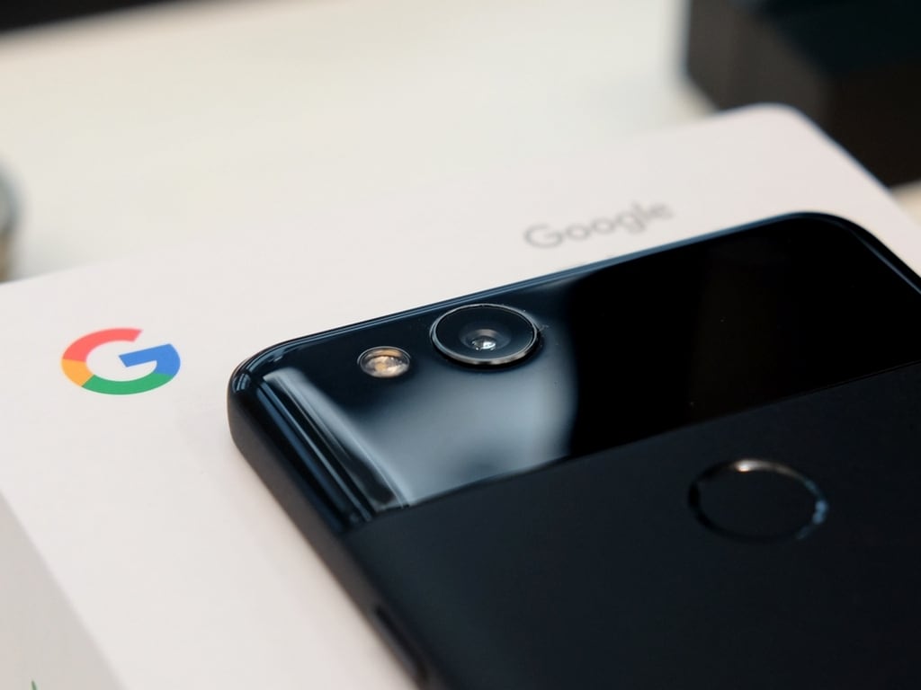   The only camera facing backwards on the Google Pixel 2. Image: tech2 / Rehan Hooda 