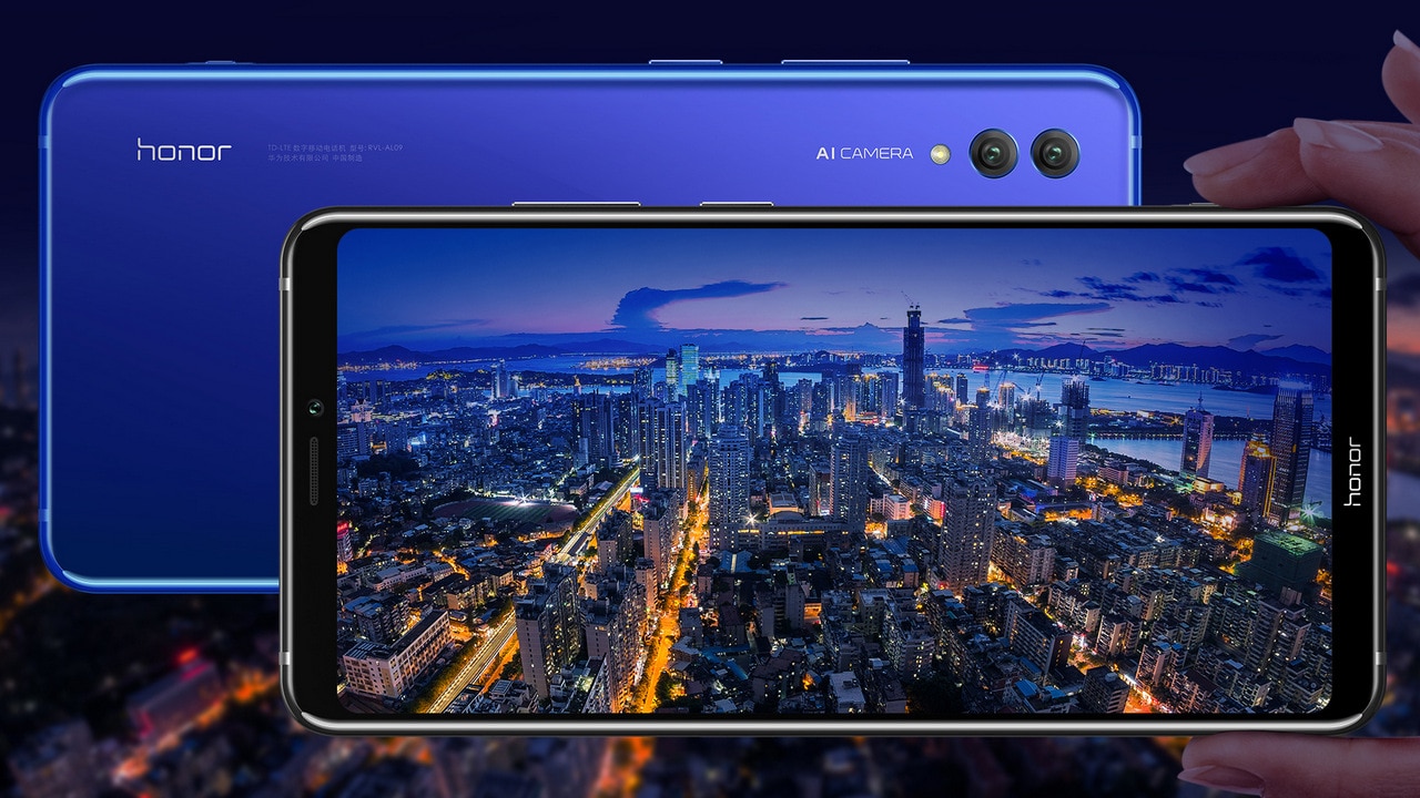 The Honor Note 10 sports a 6.95-inch AMOLED display. Image: Honor China