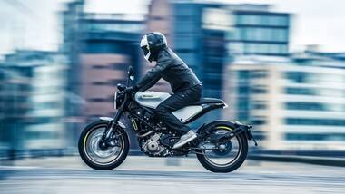 Bajaj to bring Husqvarna Vitpilen 401 and Svartpilen motorcycles in 2019: Report