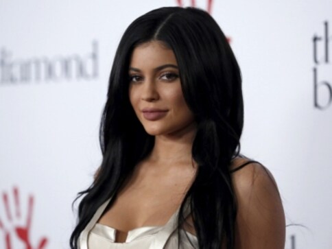 Kylie Jenner pierces five-month-old daughter Stormi's ears, Twitter stands divided on move Kylie Jenner pierces five-month-old daughter Stormi's ears, Twitter stands divided on move