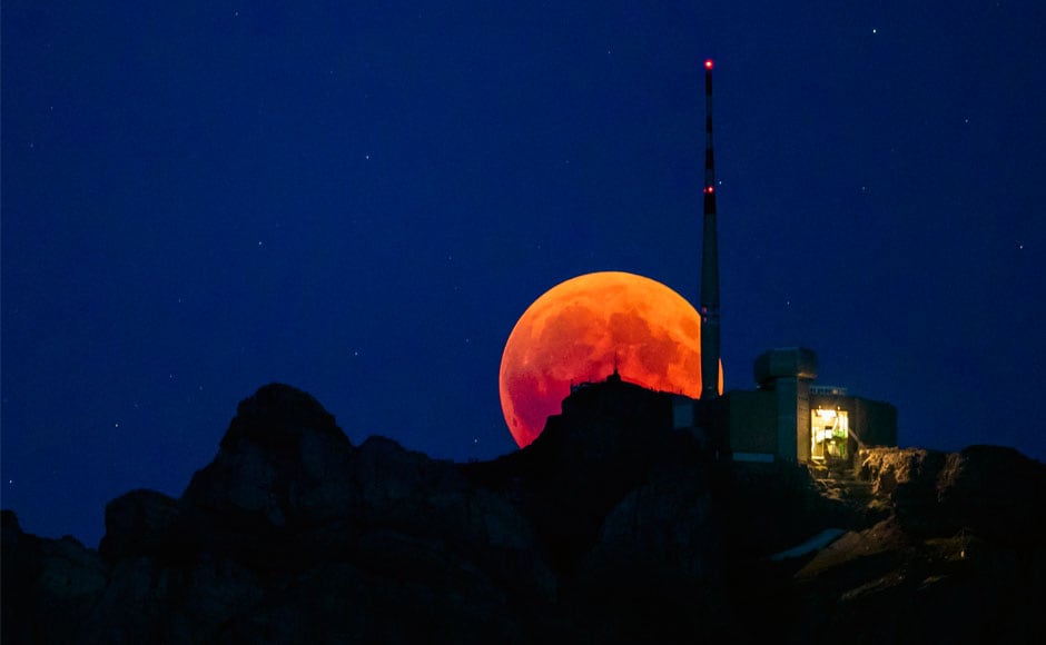 Lunar Eclipse 2021 Blood Moon Will Occur On 26 May Here Is Everything You Need To Know Technology News Firstpost