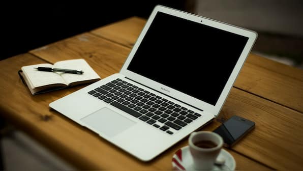 Apple's new entry-level MacBook could be the new MacBook Air and cost $1,200