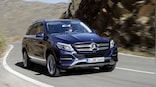 2019 Mercedes-Benz GLE SUV interior sketches reveal massive dashboard displays