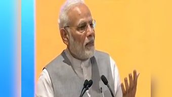 Narendra Modi in Lucknow: PM reviews progress under urban development schemes, promises 1 crore homes by 2022