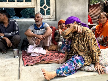 Killing of seventh Kashmir cop for doing his duty destroys one more family, leaves police force hungry for vengeance Killing of seventh Kashmir cop for doing his duty destroys one more family, leaves police force hungry for vengeance