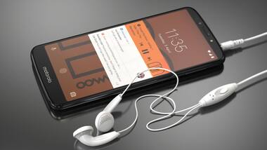 Moto E5 vs Moto E5 Plus vs RealMe 1 vs Redmi Note 5: Budget smartphone showdown