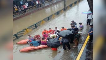 Mumbai rains: A tale of stranded citizens, crippled infrastructure, and help from unexpected quarters
