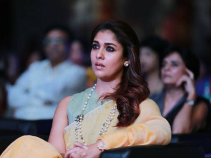 Nayanthara’s Kolamaavu Kokila to clash with Kamal Haasan's Vishwaroopam 2, in rare move for heroine-led film Nayanthara’s Kolamaavu Kokila to clash with Kamal Haasan's Vishwaroopam 2, in rare move for heroine-led film