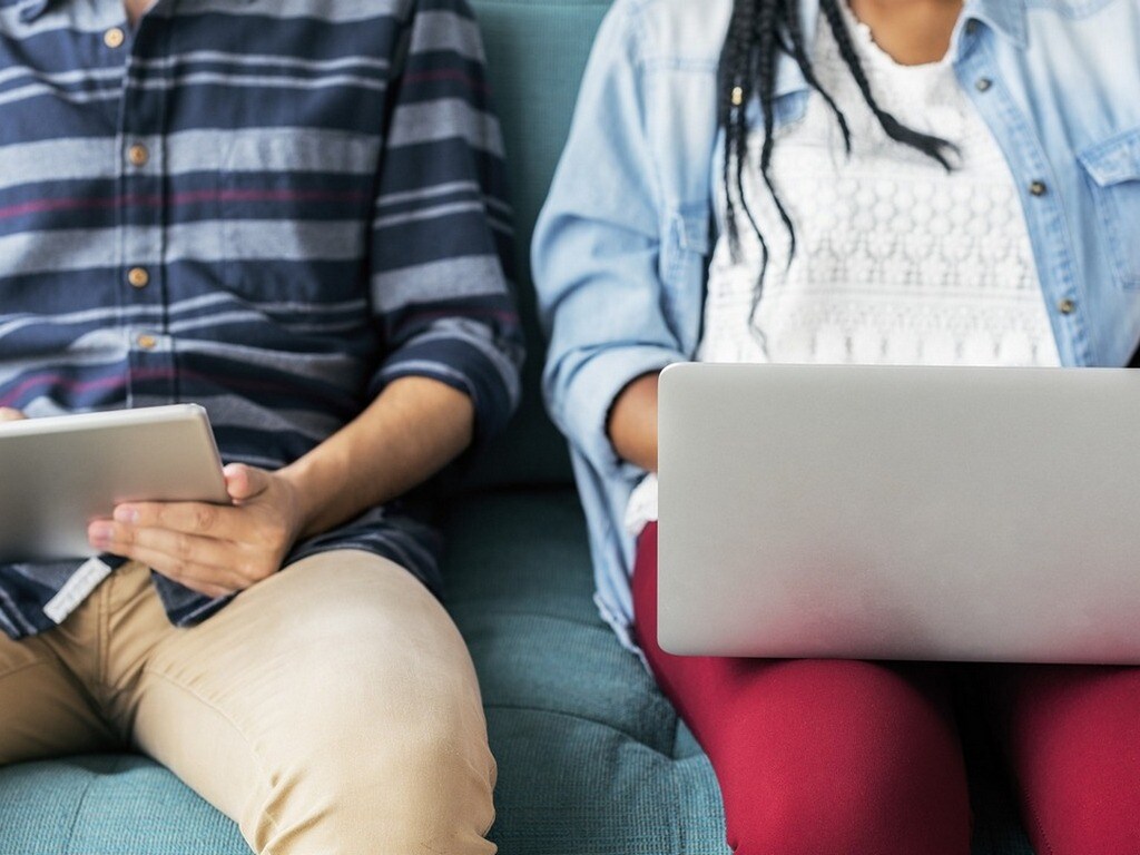 TC approves net neutrality rules which bar providers from throttling data speeds
