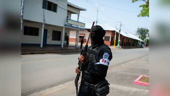Nicaragua unrest: 10 dead, 20 injured after pro-govt forces launch operation to quell protests in Masaya, says human rights group