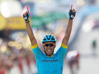 Tour de France 2018: Omar Fraile overtakes Jasper Stuvyen on final climb to achieve maiden victory in 14th stage Tour de France 2018: Omar Fraile overtakes Jasper Stuvyen on final climb to achieve maiden victory in 14th stage