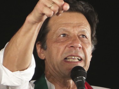 Pakistan Election 2018: Imran Khan yet to seek formal support from smaller parties, Independents to form govt Pakistan Election 2018: Imran Khan yet to seek formal support from smaller parties, Independents to form govt