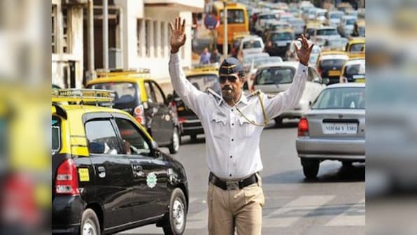These #RoadSafety tweets by Mumbai Police will leave you right on the floor laughing!