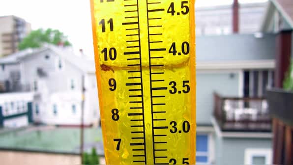 Measuring rainfall: What's a rain gauge and why downpours are read in mm