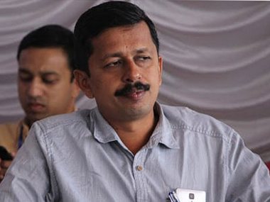 Malayalam author S Hareesh withdraws novel 'Meesha,' says he has received threats from right-wing groups Malayalam author S Hareesh withdraws novel 'Meesha,' says he has received threats from right-wing groups