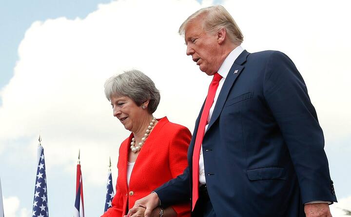 Donald Trump in UK: US president vows 'great' trade deal with London, says Theresa May doing 'fantastic job'