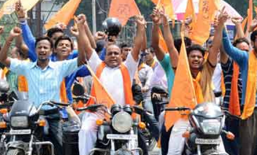 Bajrang Dal activists detained for calling for bandh in Bihar's Nawada district after the arrest of Sangh Parivar leader Bajrang Dal activists detained for calling for bandh in Bihar's Nawada district after the arrest of Sangh Parivar leader