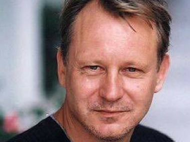 Mamma Mia actor Stellan Skarsgard on pay parity: Should be fair, irrespective of gender or skin colour Mamma Mia actor Stellan Skarsgard on pay parity: Should be fair, irrespective of gender or skin colour