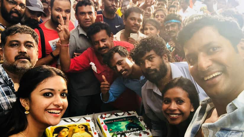 Keerthy Suresh and Vishal on the sets of Sandakozhi 2/Image from Twitter.