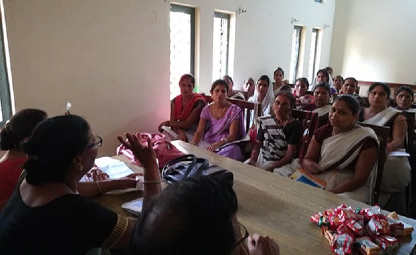ASHA workers at a training session on non-communicable diseases in Farrukhabad. Image Courtesy: IndiaSpend/Swagata Yadavar