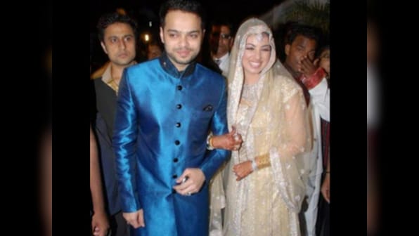 Ayesha Takia receives threatening messages from lawyer, husband Farhan Azmi tweets seeking police help