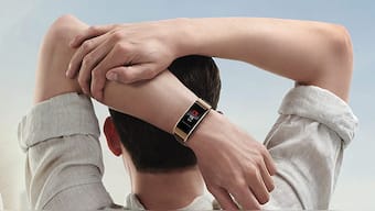 Huawei lists Talkband B5 before launch which doubles up as a Bluetooth headset