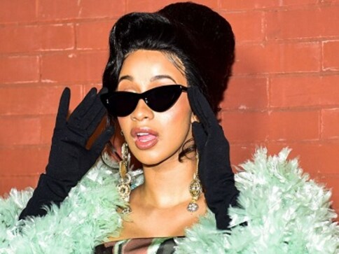 Cardi B leaks Nicki Minaj's number in video; Chun-Li rapper decides to ...