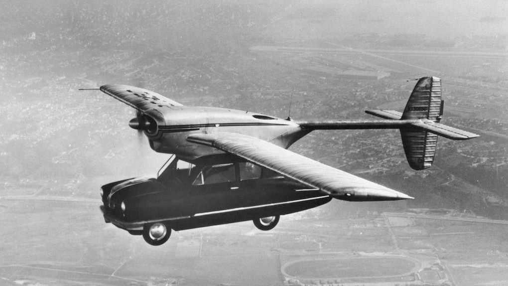The Convaircar Model had a few successful flights before it got canned. It had two prototypes. The first one suffered a minor accident because of fuel shortage and the second prototype resulted in the death of the driver/pilot. Convair Car model 118. Image: WordPress