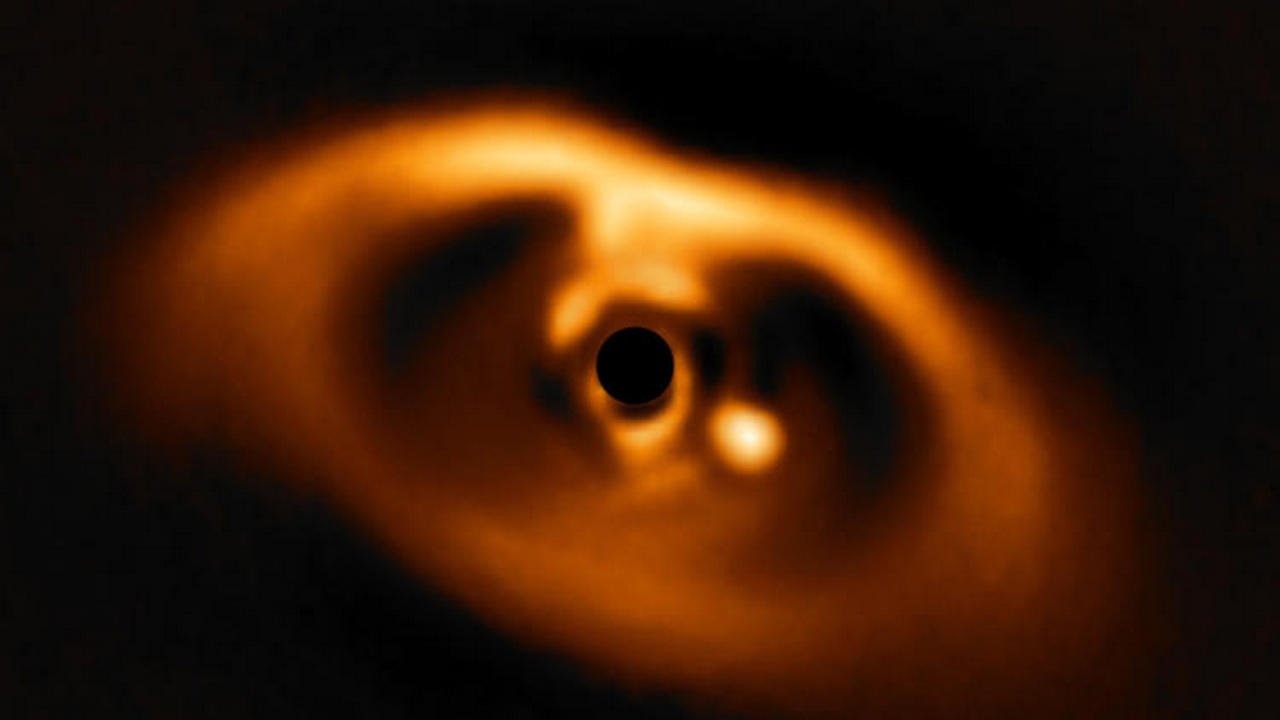 Astronomers capture first image of new born planet revolving around a young star Astronomers capture first image of new born planet revolving around a young star