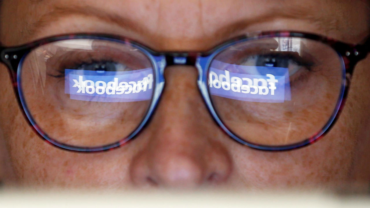 Facebook alerts Congress, public about a possible meddle in 2016 Russian elections Facebook alerts Congress, public about a possible meddle in 2016 Russian elections