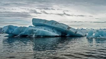 Global sea levels could rise by 2 metres displacing around 180 mn people by 2100 says latest UN study
