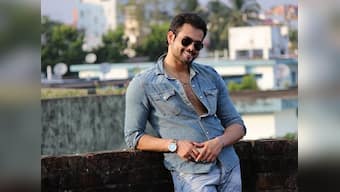 Bengali television actor Joy Mukherjee arrested for threatening Mone Pore Ajo Sei Din co-star Sayantika Banerjee
