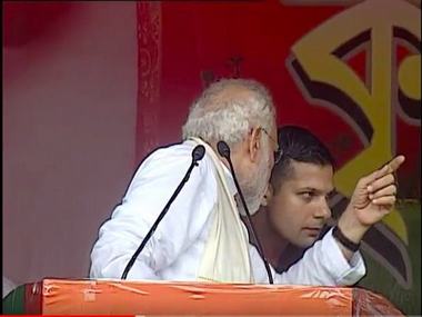 Narendra Modi's address in Bengal's Midnapore marred by tent collapse that left 22 injured; PM visits them in hospital Narendra Modi's address in Bengal's Midnapore marred by tent collapse that left 22 injured; PM visits them in hospital