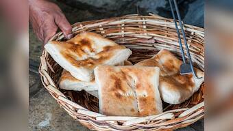 In old Hyderabad, a fourth-generation establishment whips up the well-loved Munshi Naan