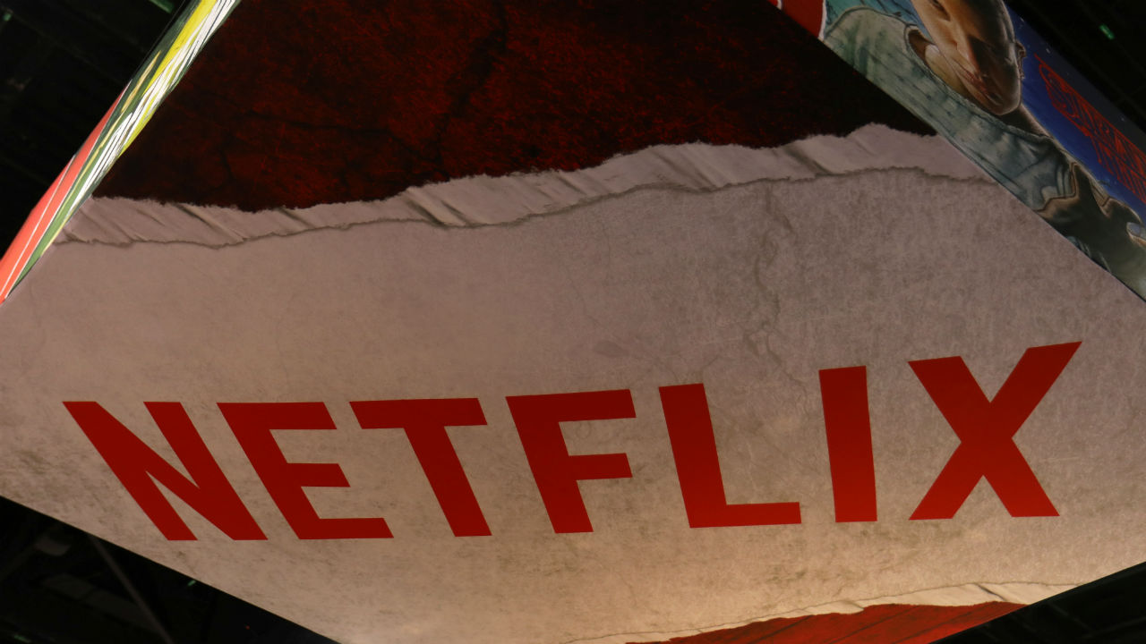 Netflix launches Smart Downloads feature over Wi-Fi for Android users Netflix launches Smart Downloads feature over Wi-Fi for Android users