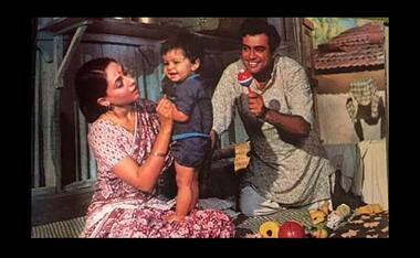 From Koshish to Chehre Pe Chehra, films that prove Sanjeev Kumar was more than Sholay's Thakur
