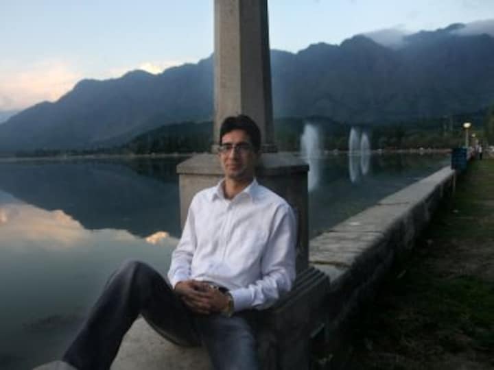 Ex-IAS officer Shah Faesal launches crowdfunding campaign for corruption-free politics in Jammu and Kashmir