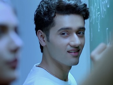 Tera Fitoor: New song from Utkarsh Sharma's Genius unites energies of Arijit Singh, Himesh Reshammiya Tera Fitoor: New song from Utkarsh Sharma's Genius unites energies of Arijit Singh, Himesh Reshammiya