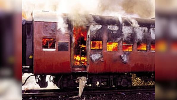 Fire breaks out in two coaches of Saharanpur-Delhi train, passengers safely evacuated