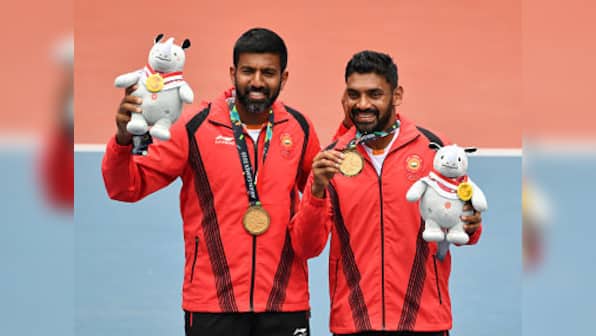 Asian Games 2018: Rohan Bopanna, Divij Sharan clinch gold medal for India in men's doubles event