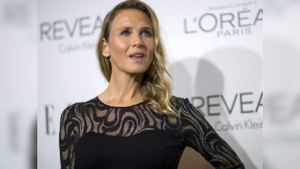 Renée Zellweger to play lead in Netflix social thriller What/If; project will be helmed by Revenge creator Mike Kelley