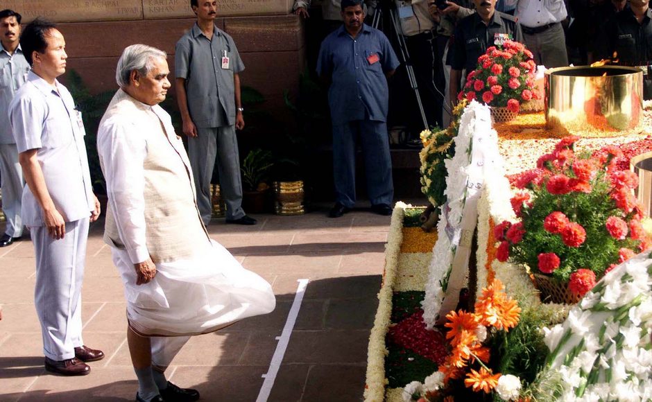 Atal Bihari Vajpayee dies at 93: A look at the former prime minister's ...