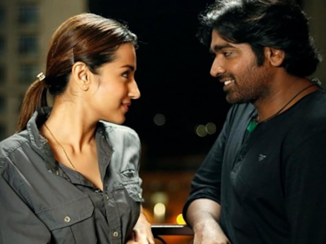 96 movie review: Vijay Sethupathi, Trisha's winning romance is ...